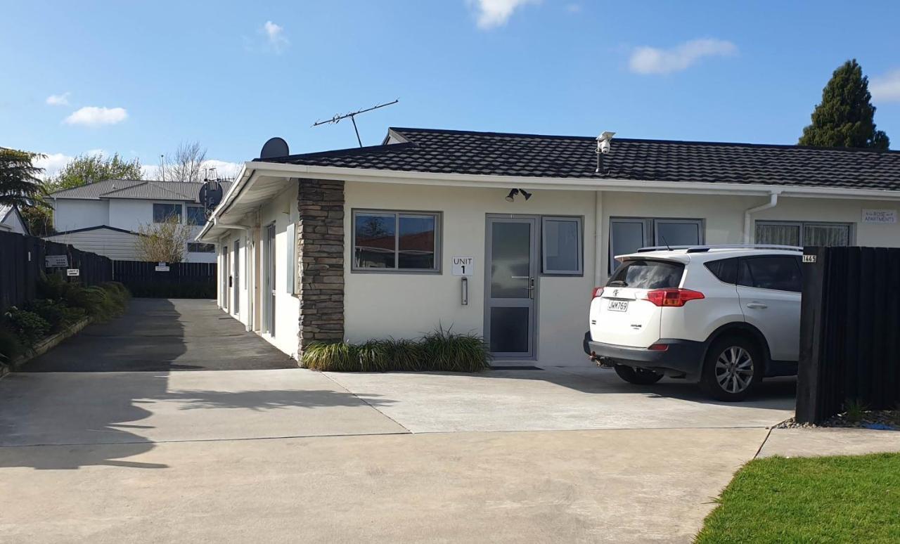 Rose Apartments Unit 1 Central Rotorua-Accommodation&Spa Zewnętrze zdjęcie